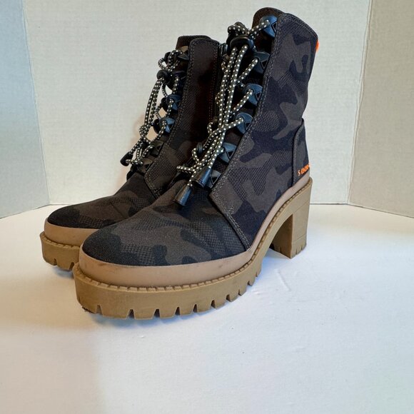 Steve Madden Brawler Combat Boots Size 7.5 Green Camo Platform Lug Sole Chunky - Picture 2 of 10